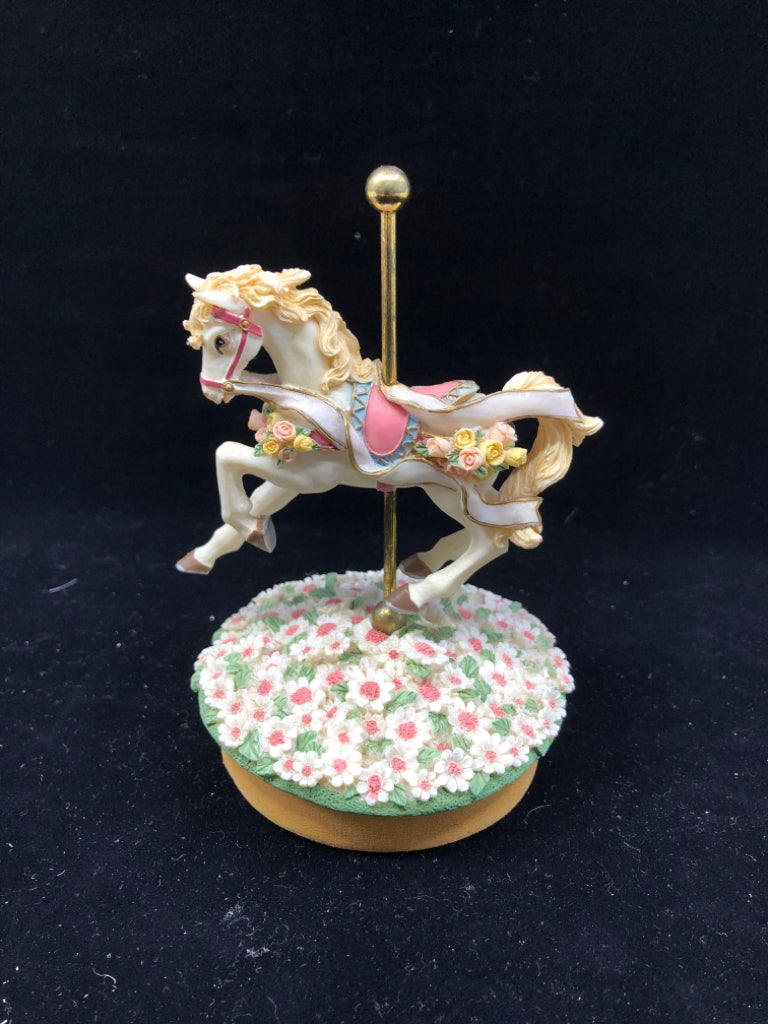 CAROUSEL HORSE CANDLE LID.