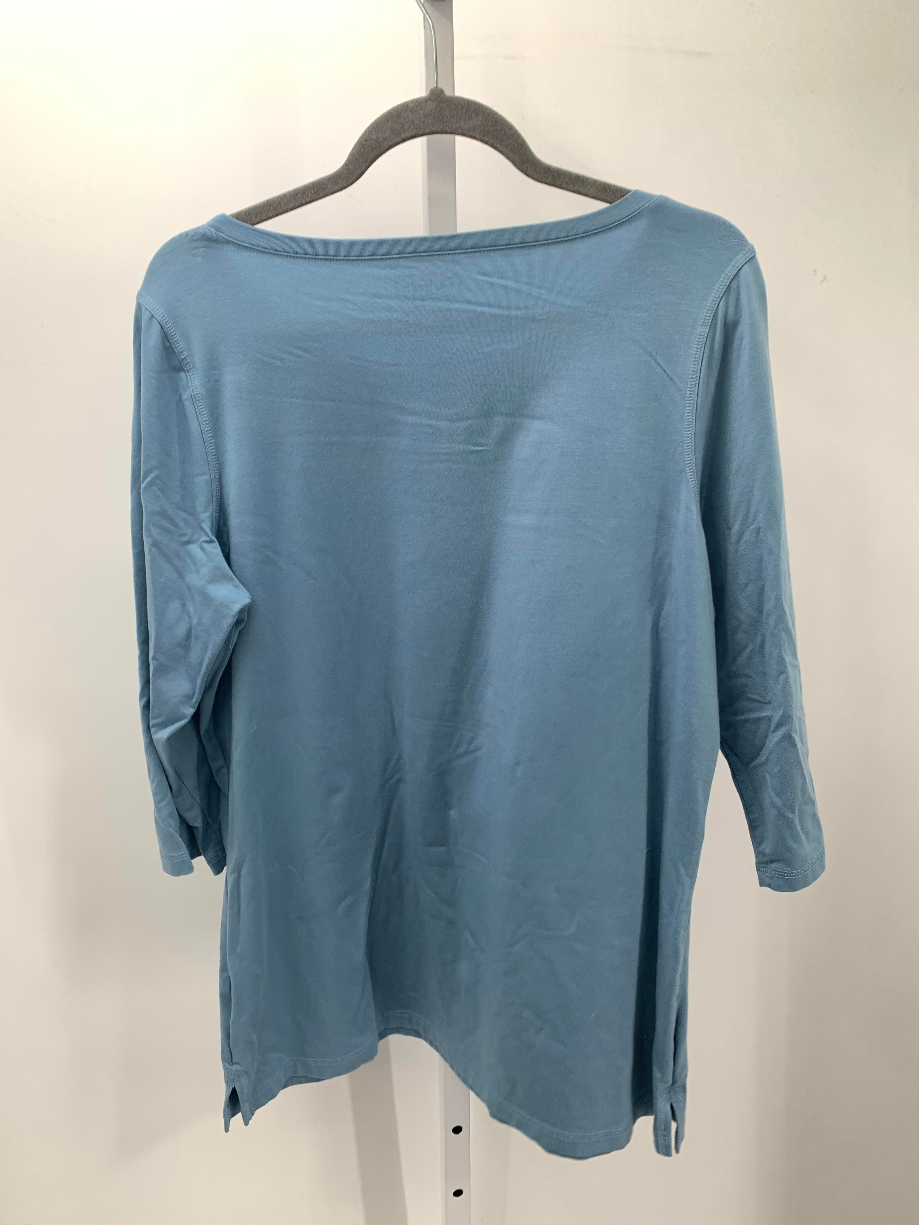LL Bean Size Large Misses 3/4 Sleeve Shirt