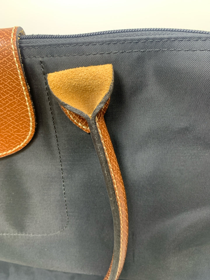 Longchamp Le Pliage Medium Foldable Nylon Shoulder Tote