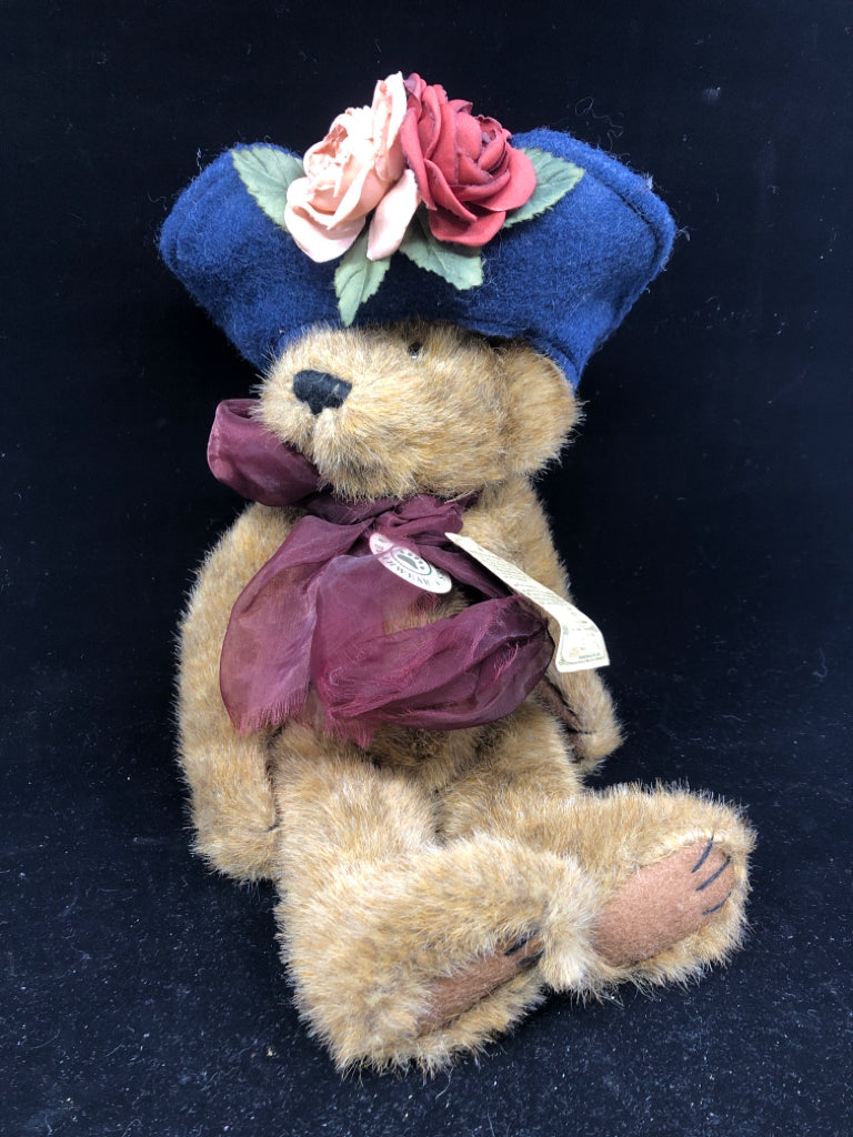 BOYDS BEAR AUNT YVONNE DUBEARY IN HAT.