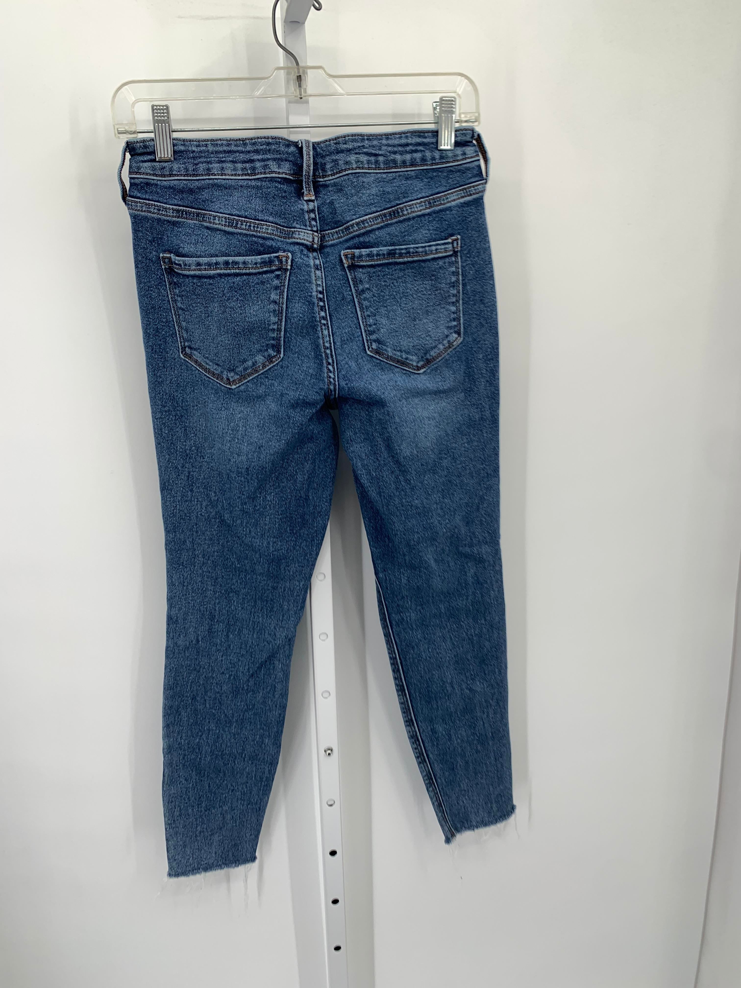 Old Navy Size 4 Misses Jeans