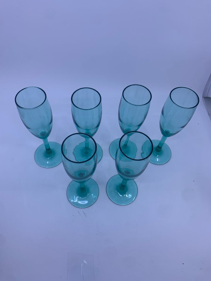 6 TEAL CHAMPAGNE FLUTES.