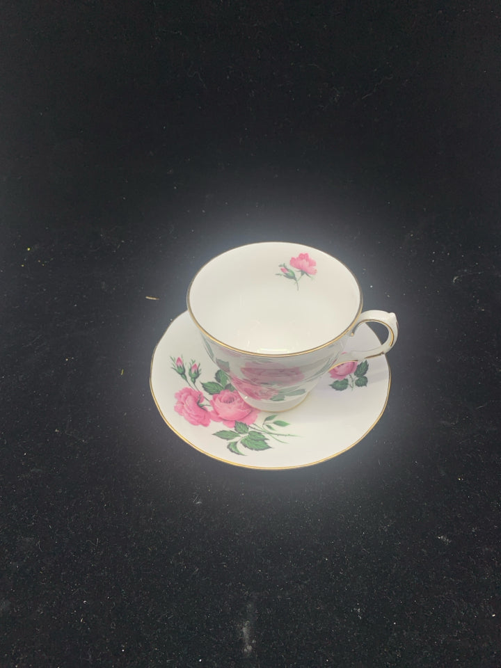 VTG WHITE ROSE TEACUP AND SAUCER.