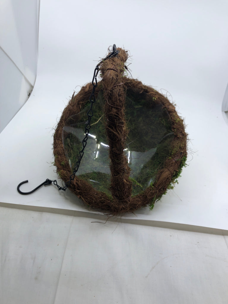 MOSS BIRD SHAPED HANGING PLANTER W/ PLASTIC INSERT.