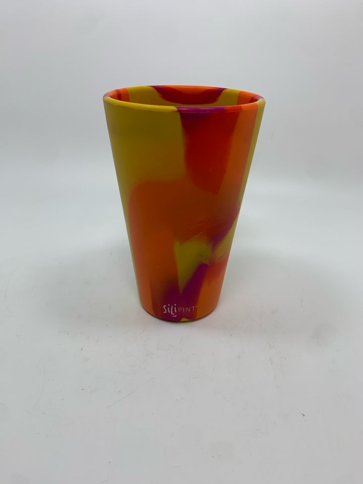 SILIPINT RUBBER PINT GLASS.