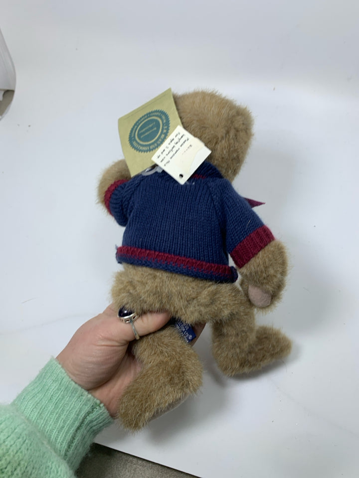 BOYDS BEAR W/ TEDDY BEAR SWEATER ON.