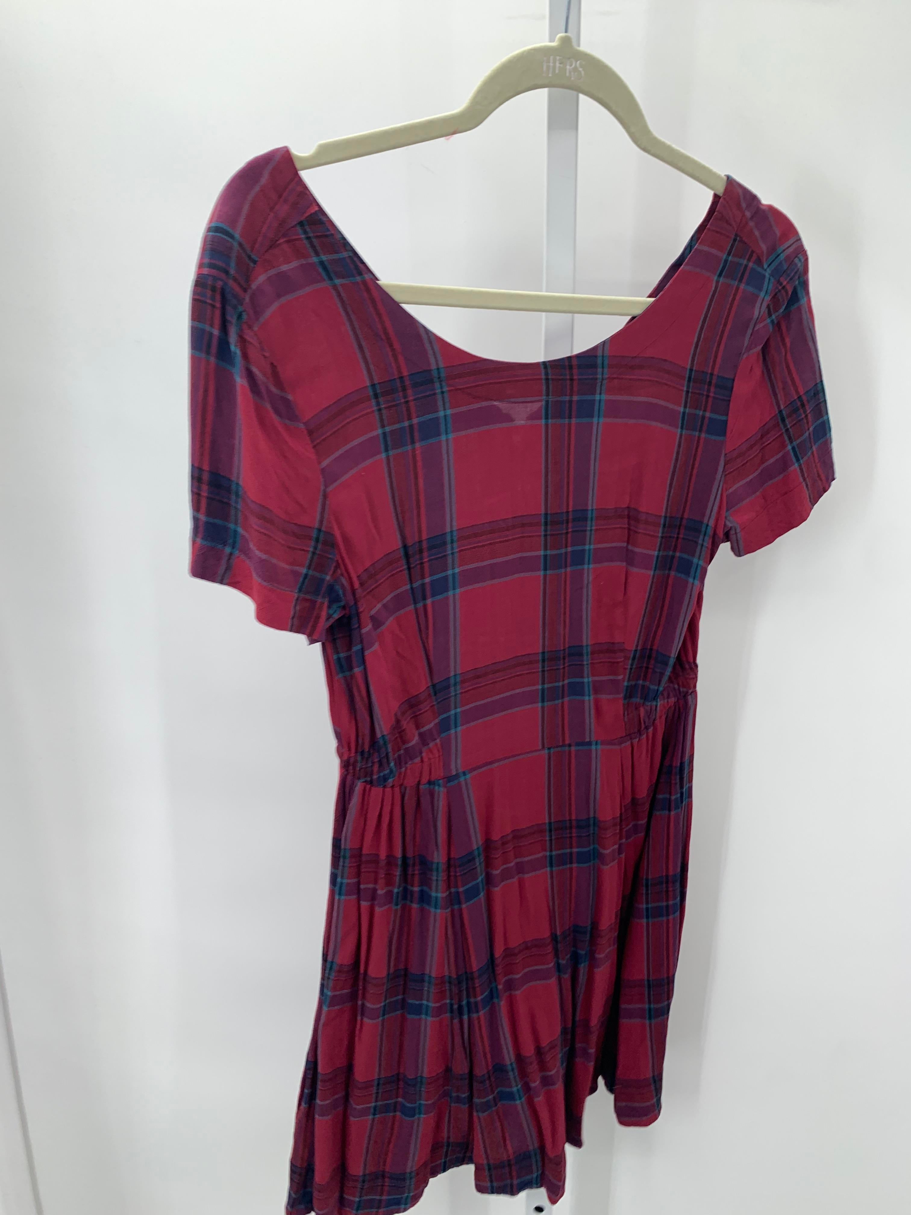 Volcom Size 12 Girls Short Sleeve Dress
