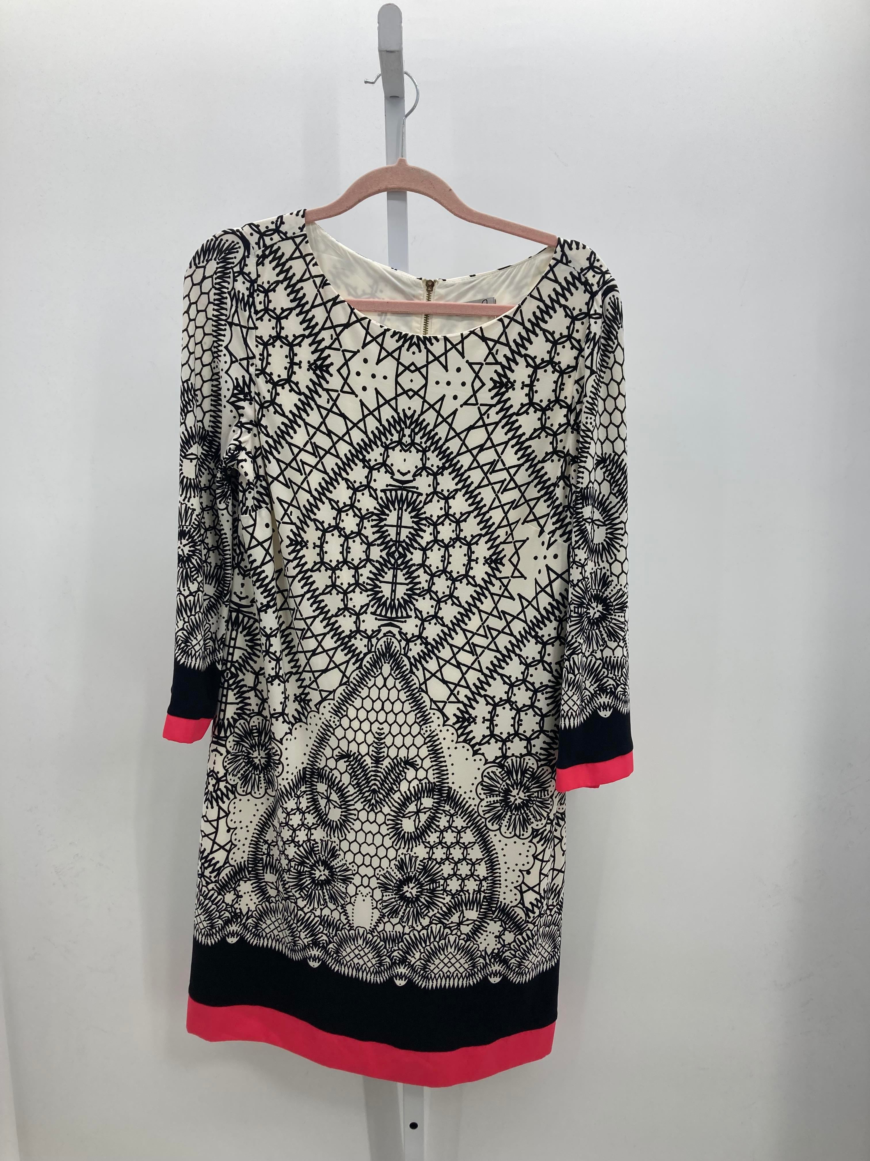 Size Medium Misses 3/4 Sleeve Dress