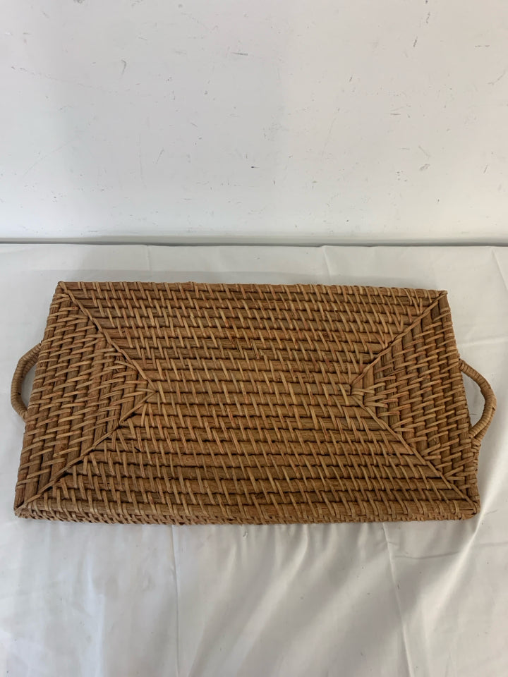 LONG DARK TIGHTLY WOVEN TRAY.