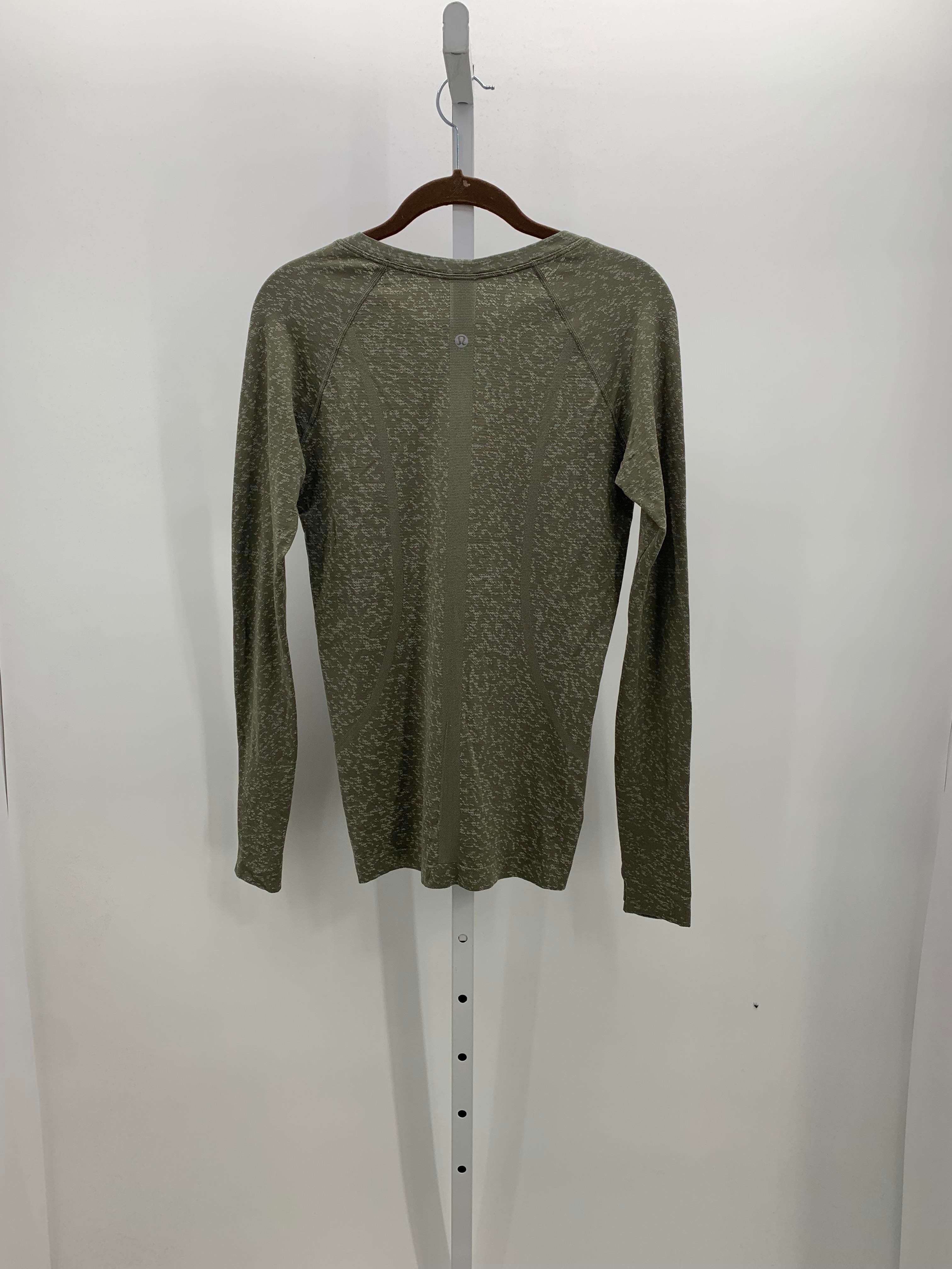 Lululemon Size 8 Misses Long Sleeve Shirt