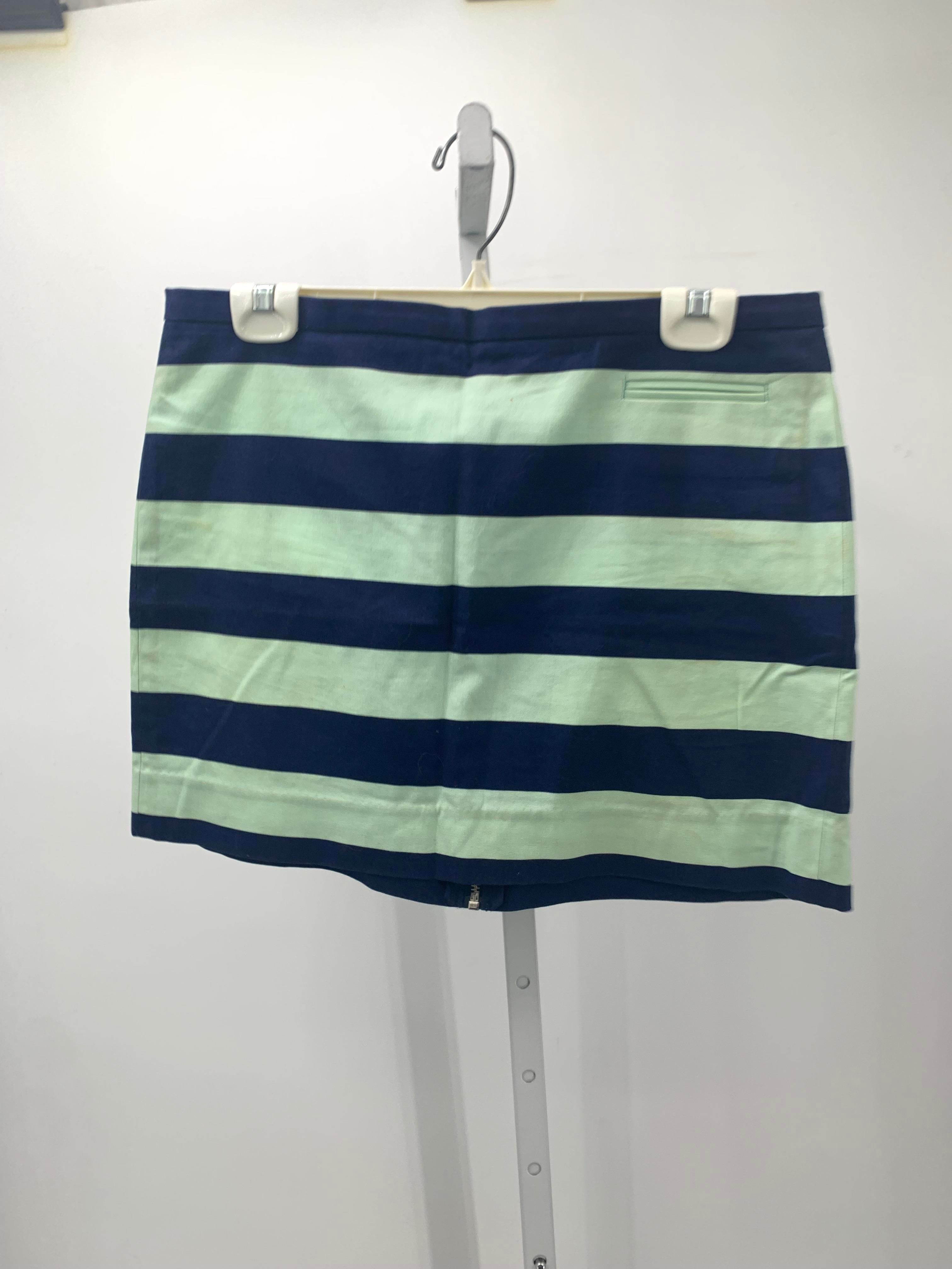 Gap Size 8 Misses Skirt