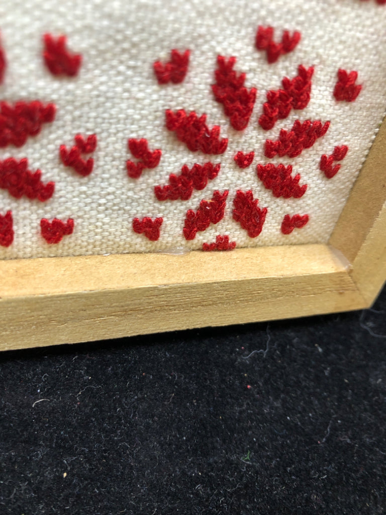 EMBROIDERED NOEL SQUARE WALL DECOR.
