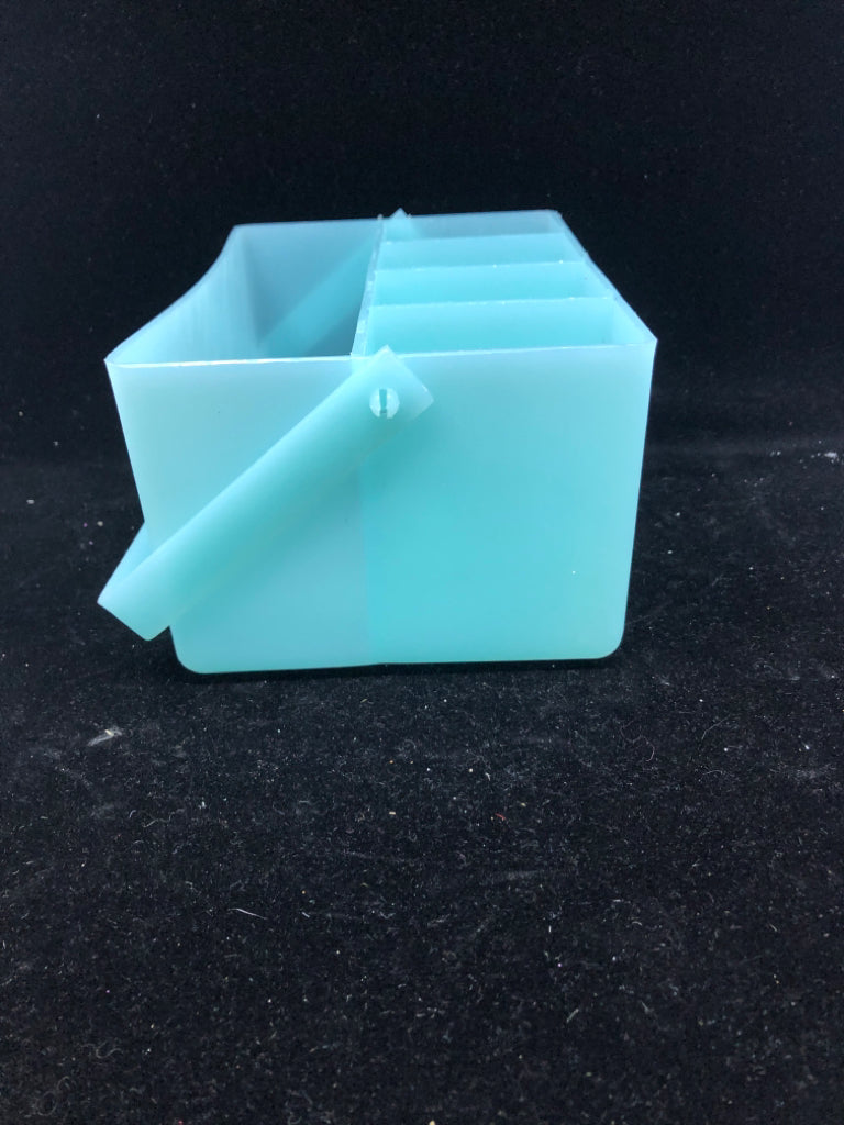 LIGHT BLUE PLASTIC DIVIDED ORGANIZER W HANDLE.