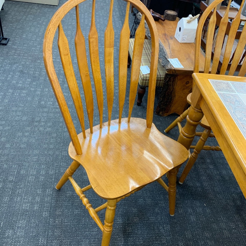 WOODEN TILE-TOP TABLE W/5 CHAIRS.