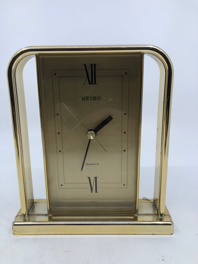 VTG GOLD SEIKO DESK CLOCK.