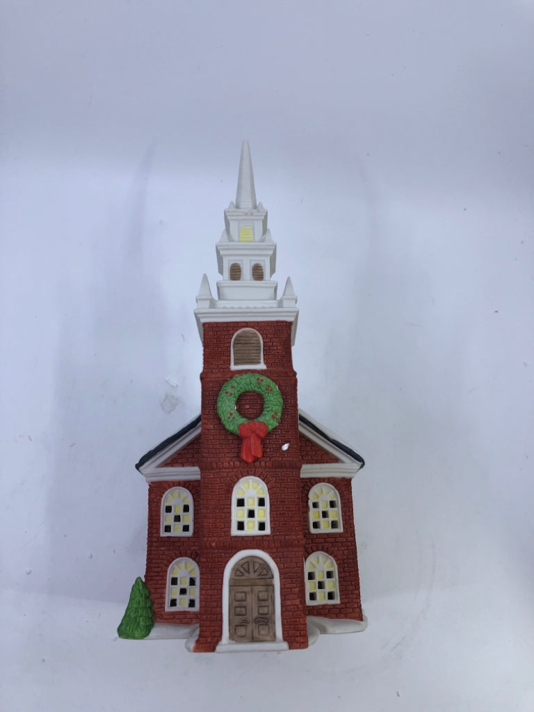 OLD NORTH CHURCH NEW ENGLAND VILLAGE SERIES.