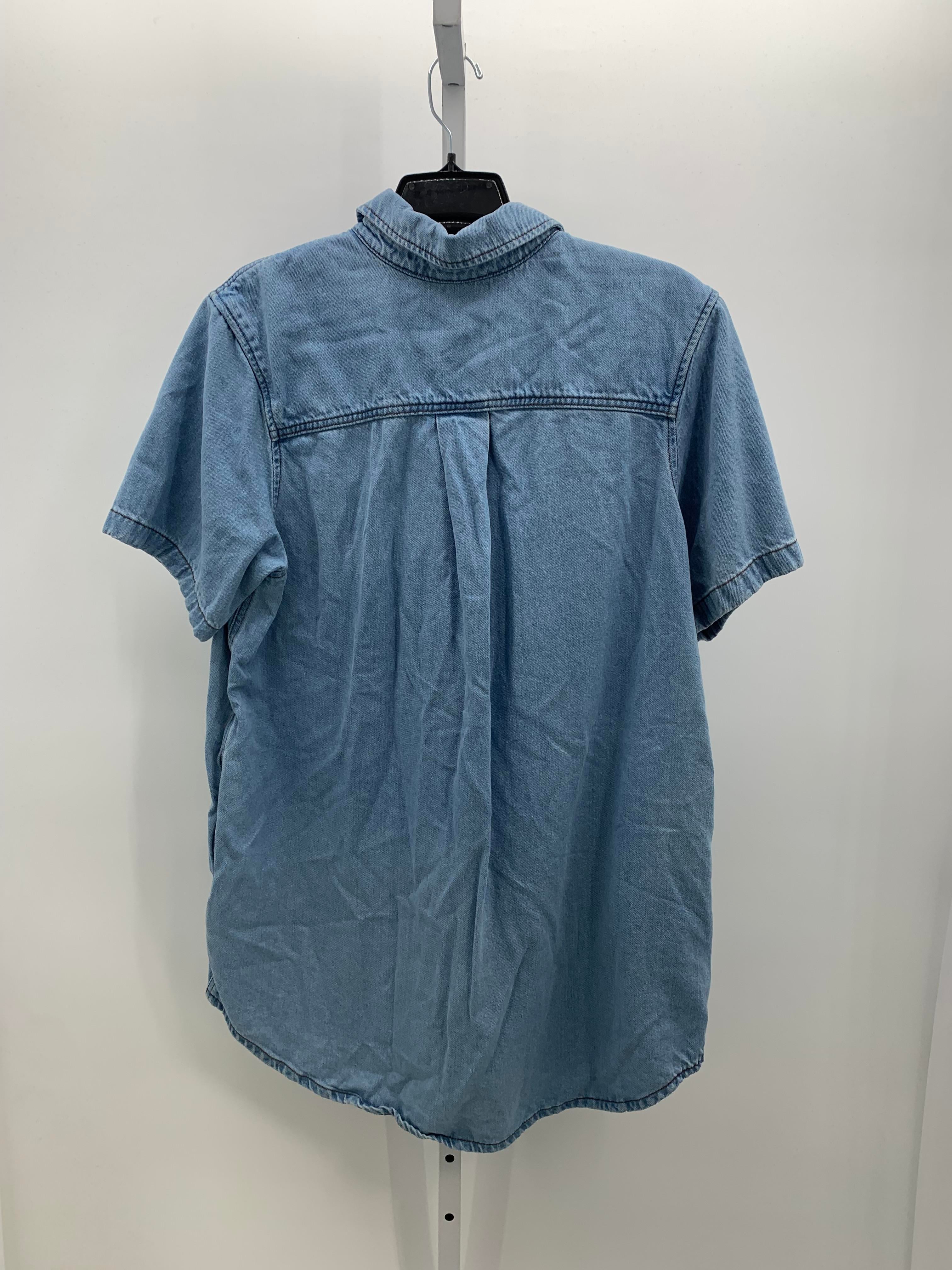 Universal Thread Size Extra Large Misses Short Sleeve Shirt