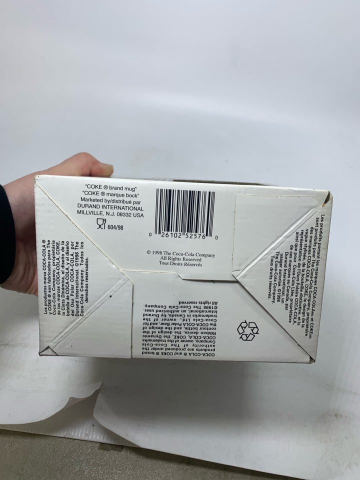NIB VTG COCA COLA POLAR BEAR FROSTED MUG.