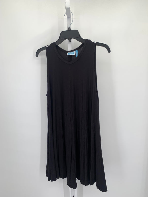 Size Large Misses Sleeveless Dress