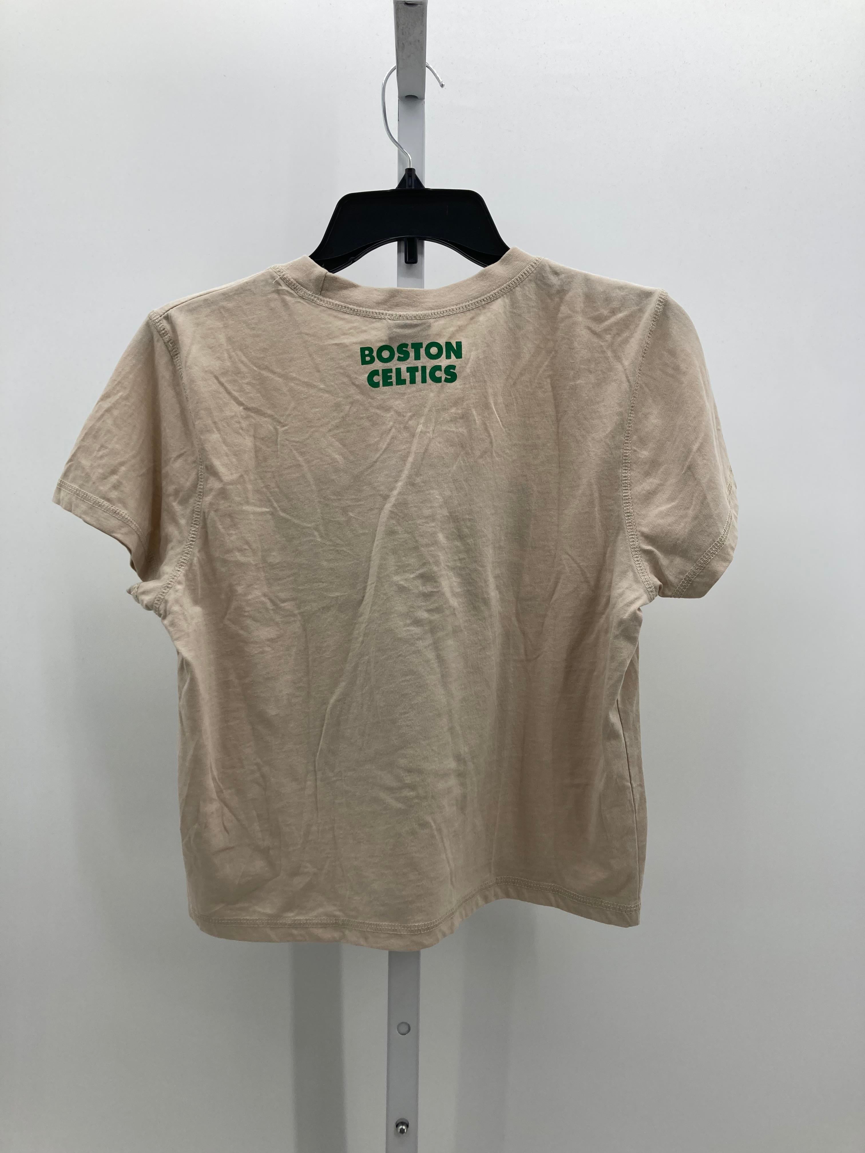 NBA Size Extra Large Juniors Short Sleeve Shirt