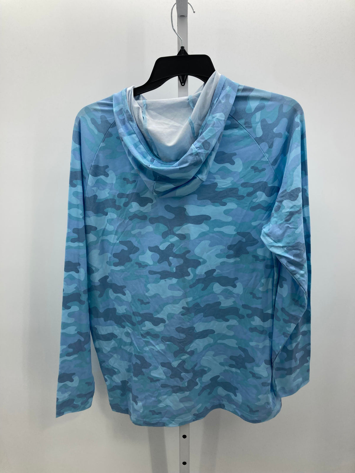 HOODED CAMO.