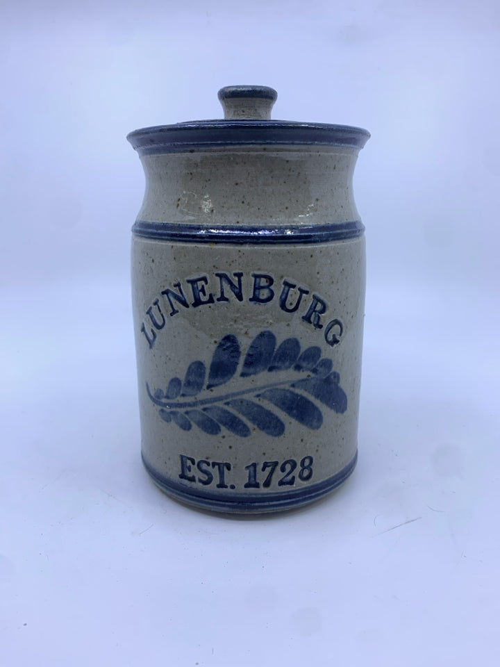 LUNENBURG EST 1728 POTTERY CROCK W/LID.