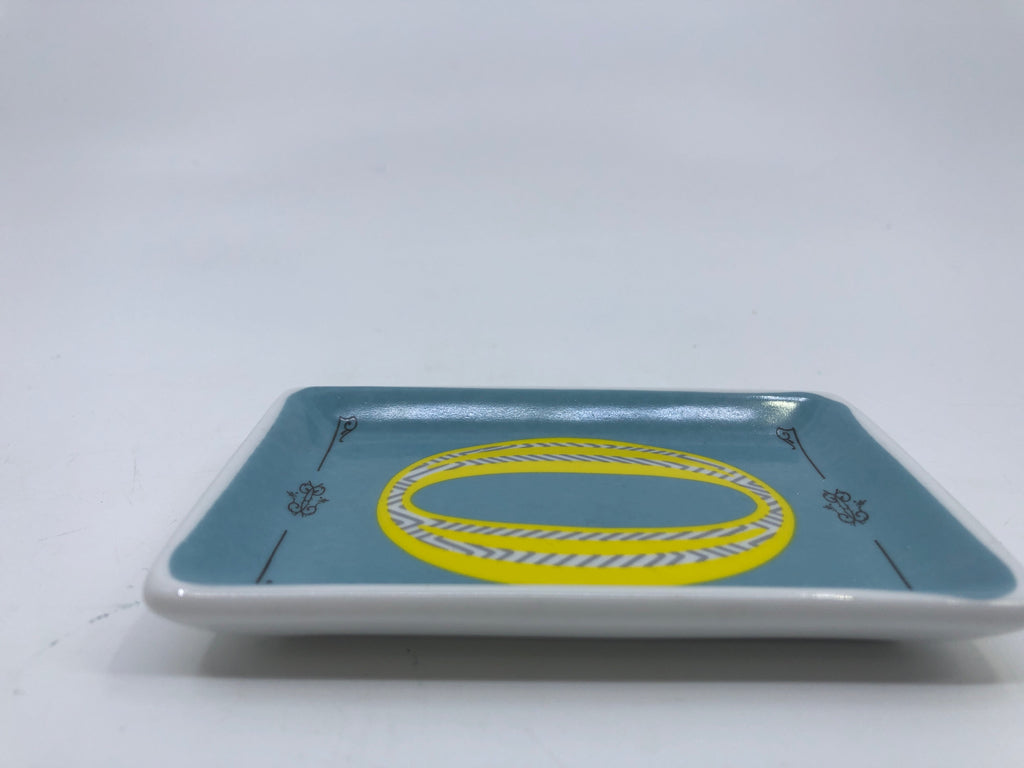 "O" SMALL TRAY.
