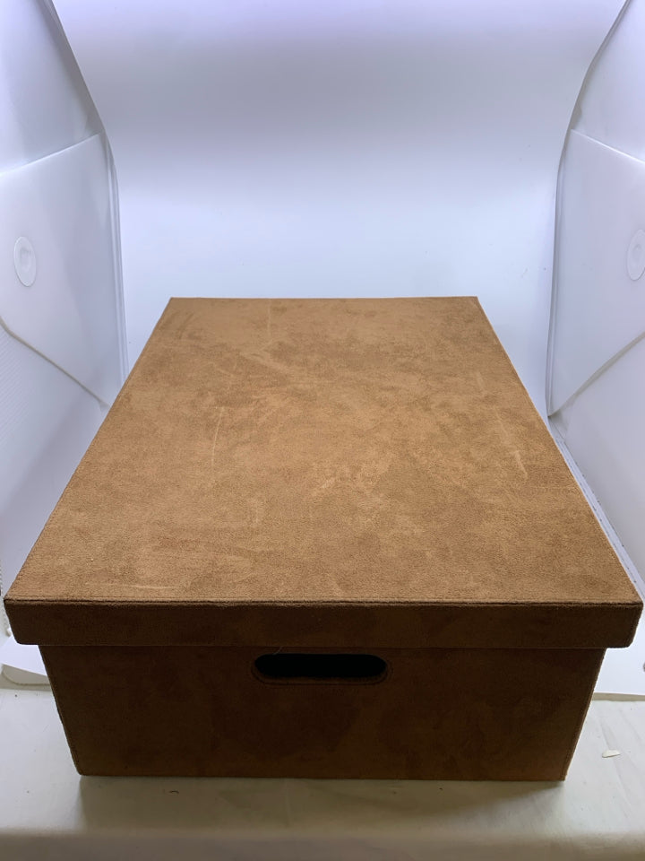 LARGE BROWN SUEDE STORAGE BOX.