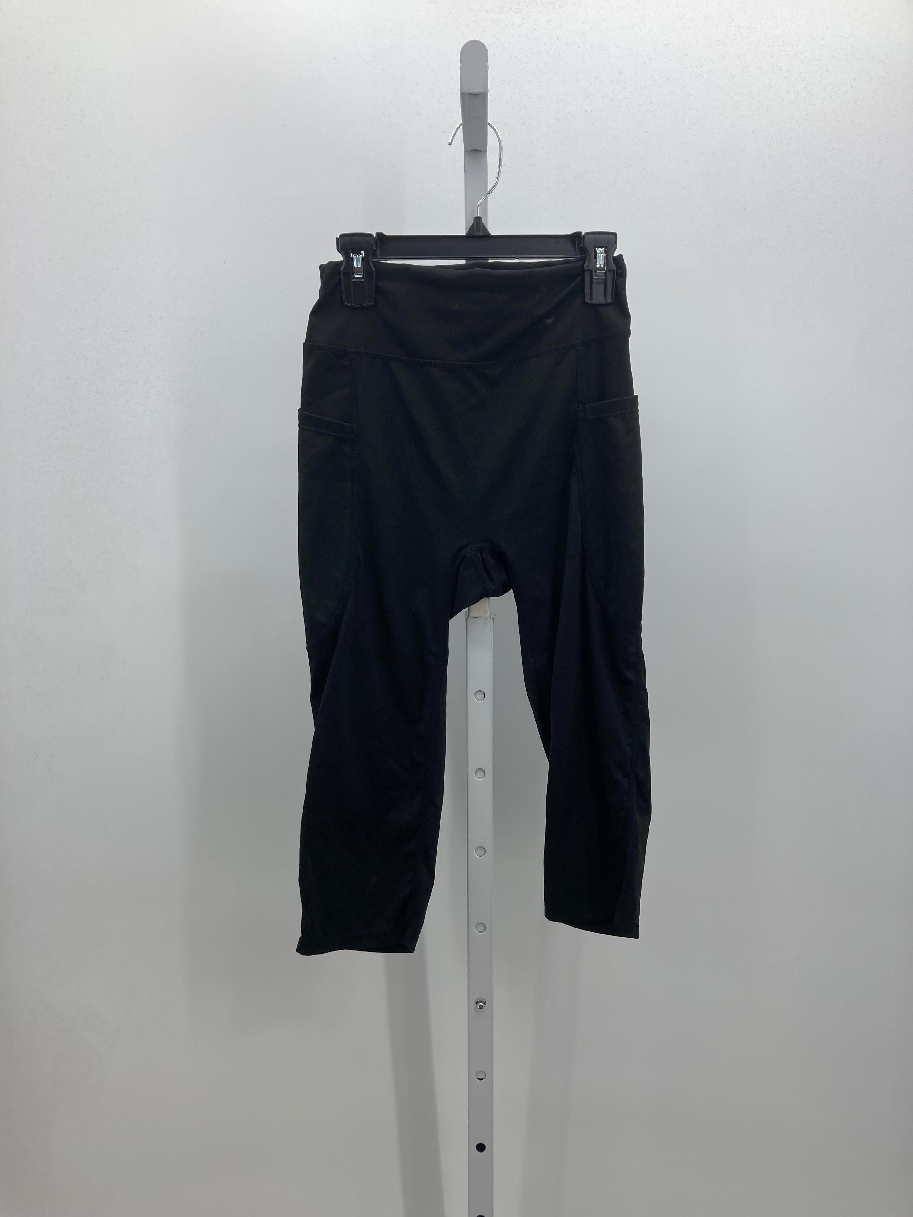 Size Small Misses Capri Pants