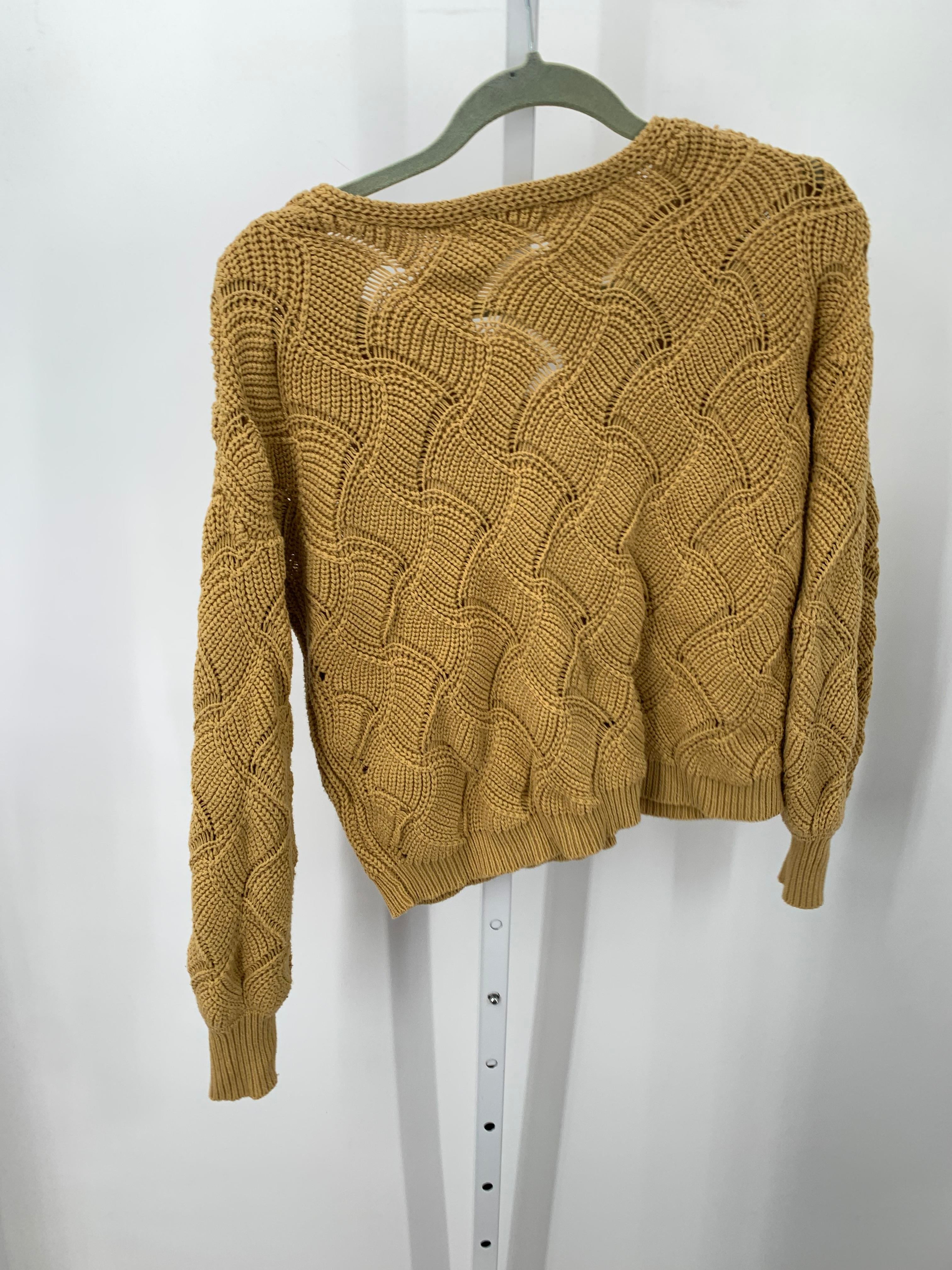 Size Medium Juniors Long Sleeve Sweater