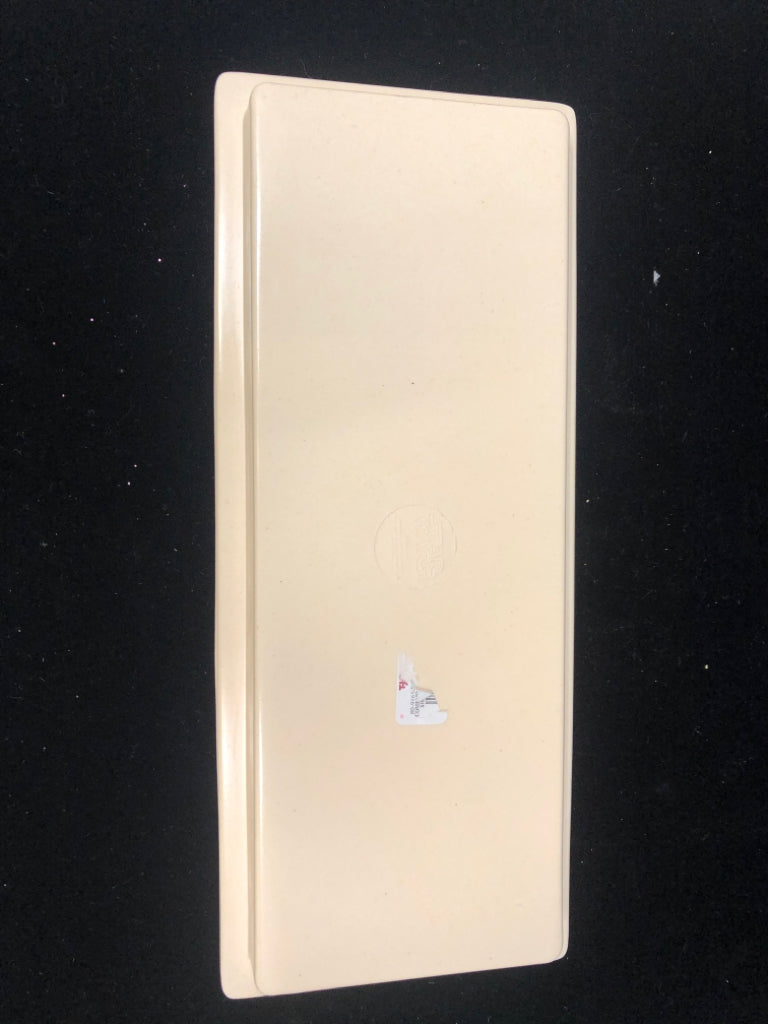 STAR WARS VALENTINE TRAY W/BABY YODA.