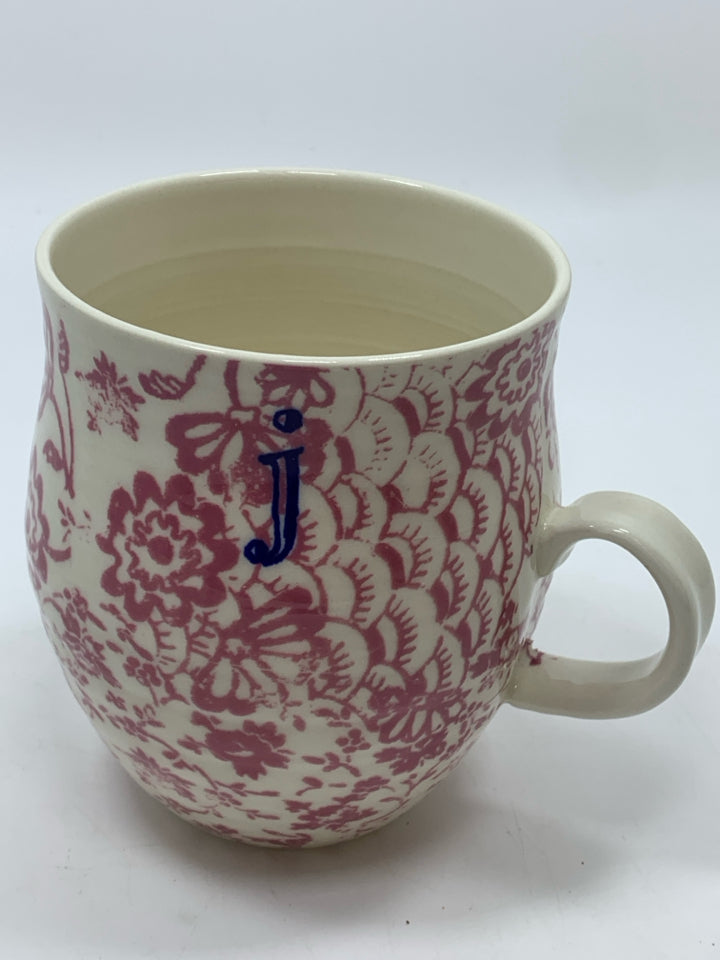 PINK FLORAL J MUG.