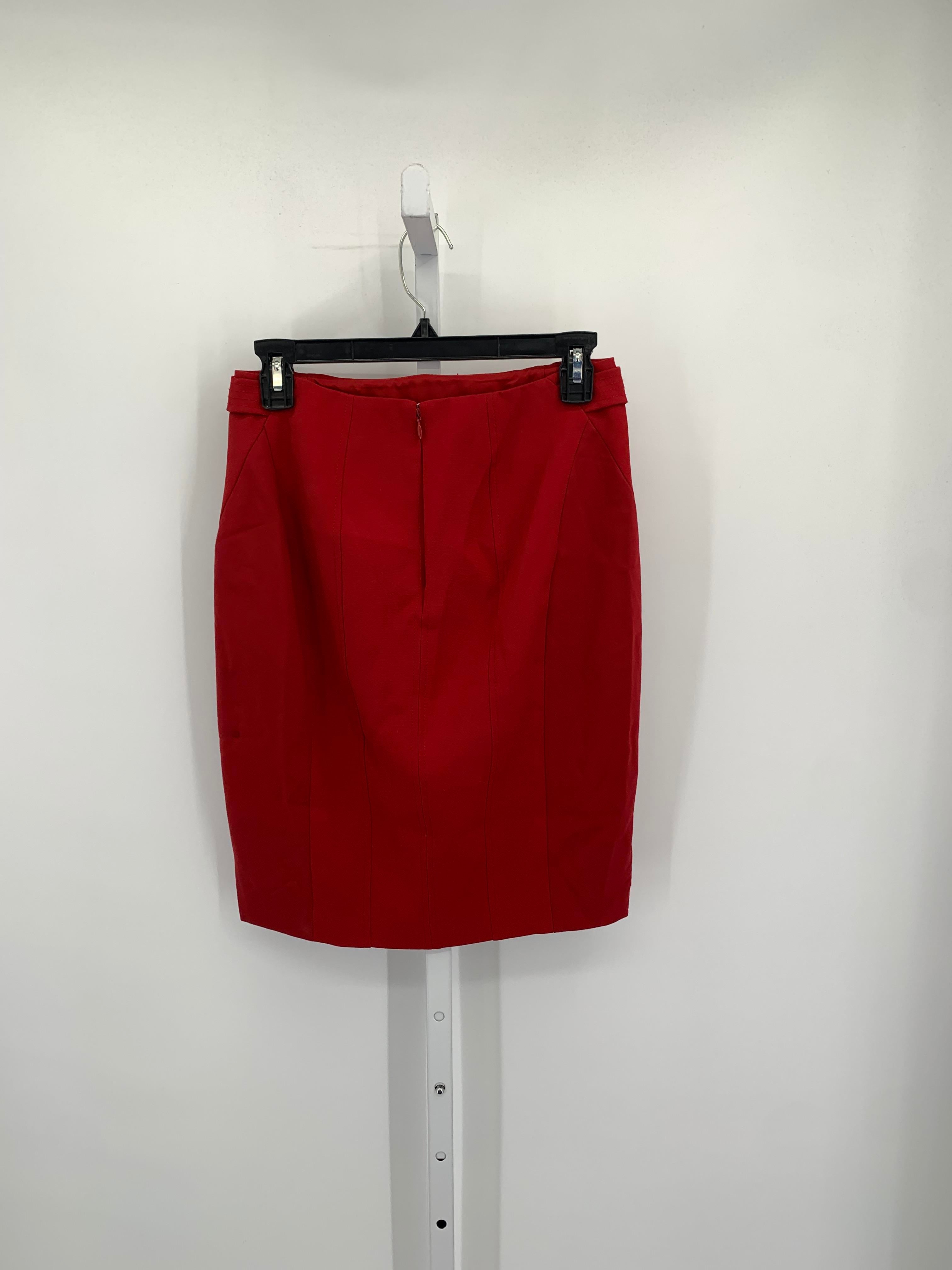 White House Black Size 4 Misses Skirt