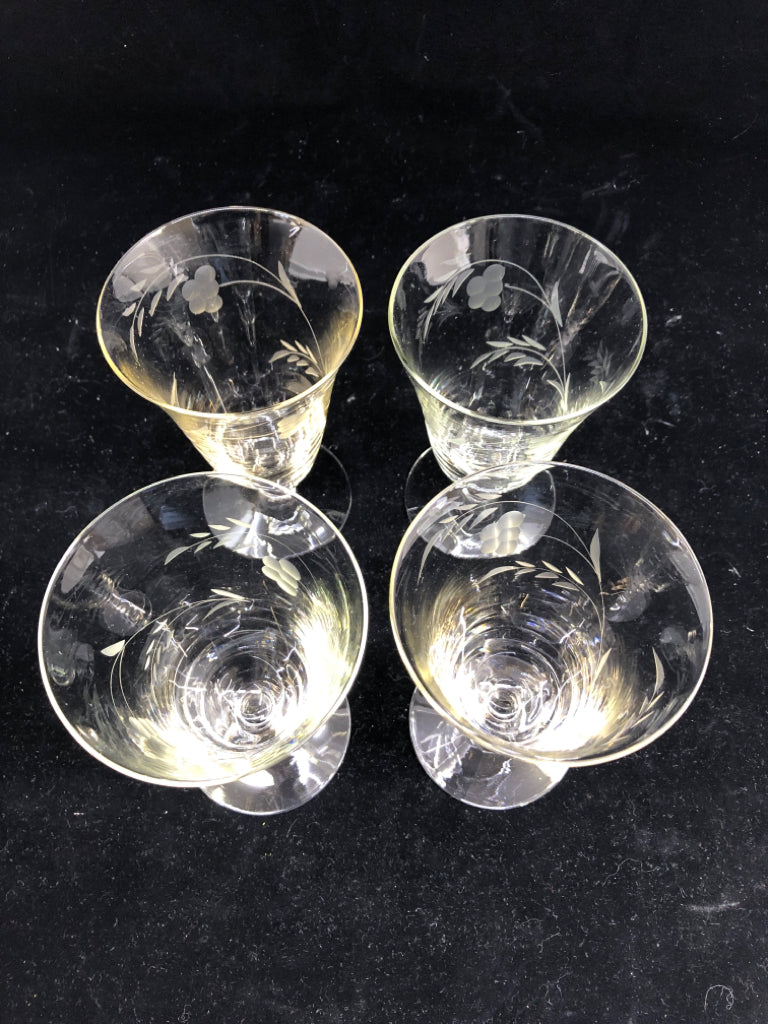 4 FLORAL LEAF ETCHED CRYSTAL WATER GLASSES.