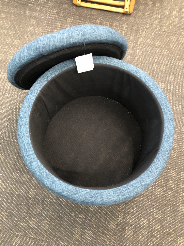 THRESHOLD BLUE CIRCLE OTTOMAN W/ STORAGE.