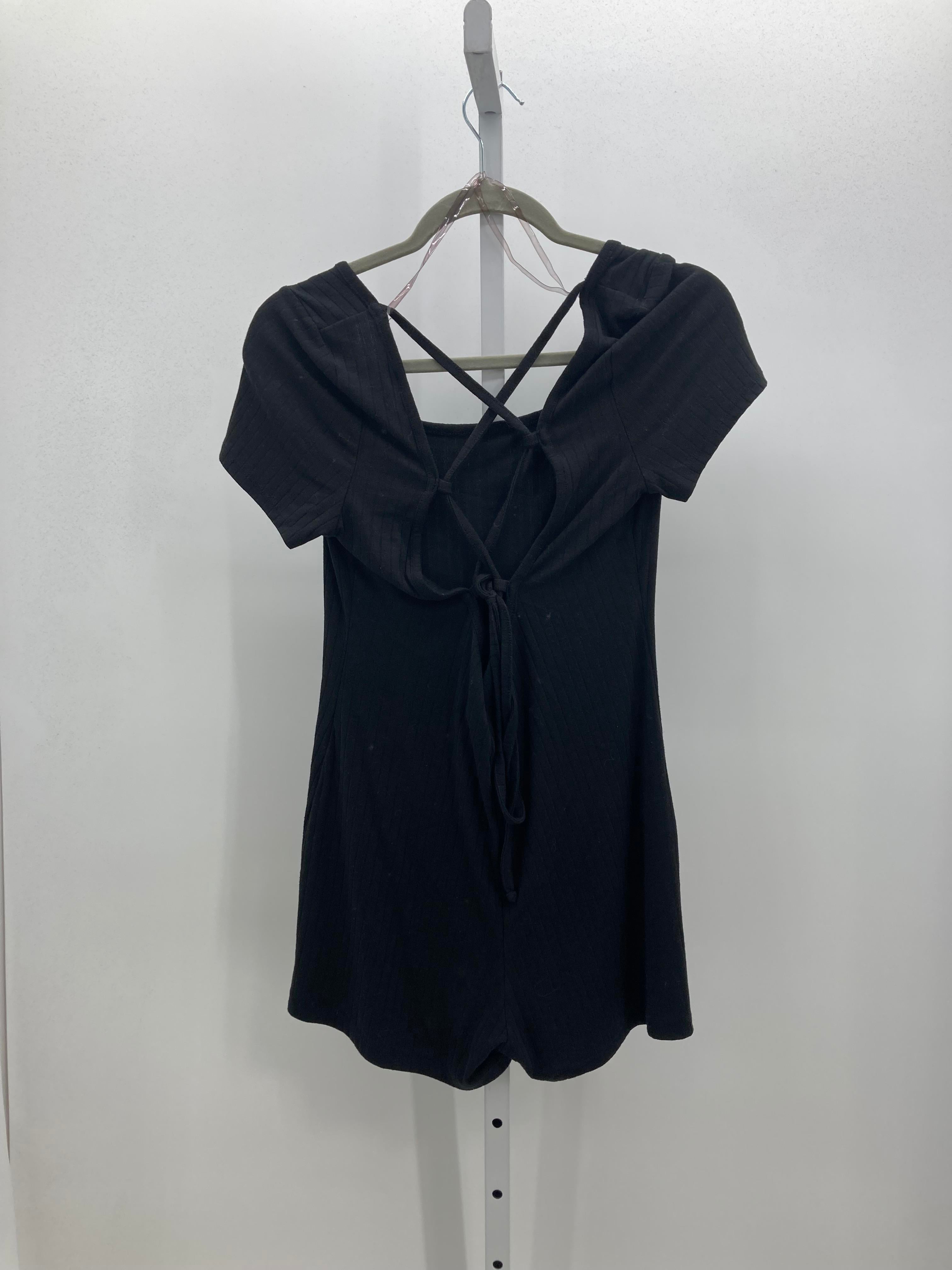 Wild Fable Size Medium Juniors Short Sleeve Dress