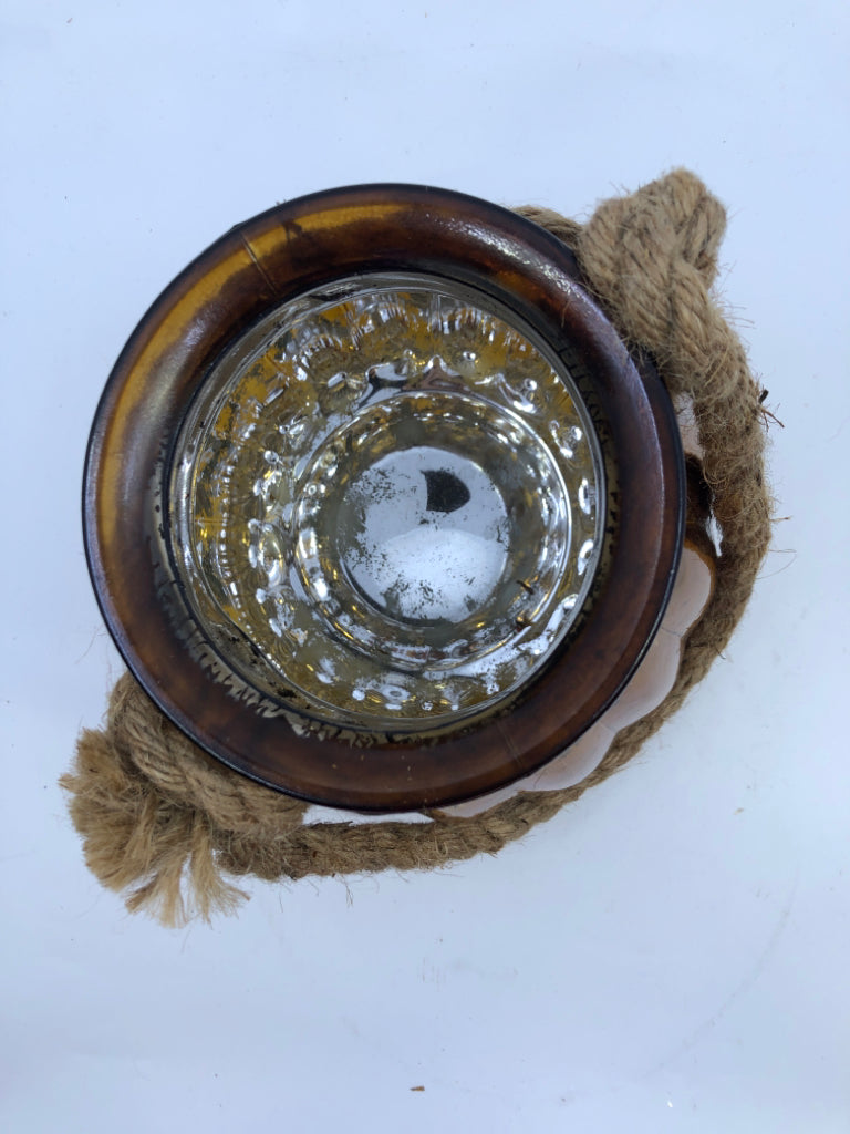 GOLDEN MERCURY CANDLE HOLDER W/ROPE.