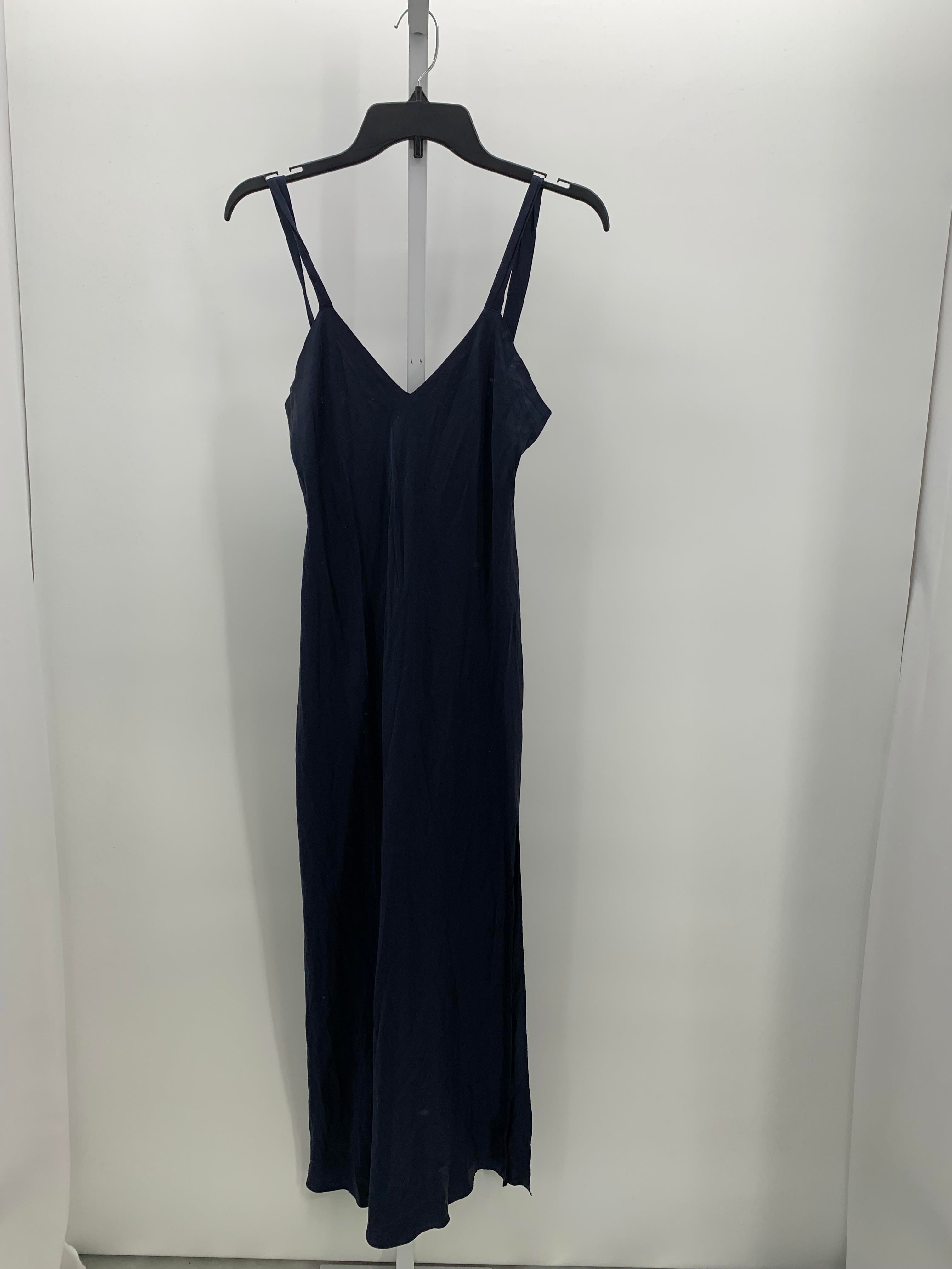 Size Small Misses Sleeveless Dress