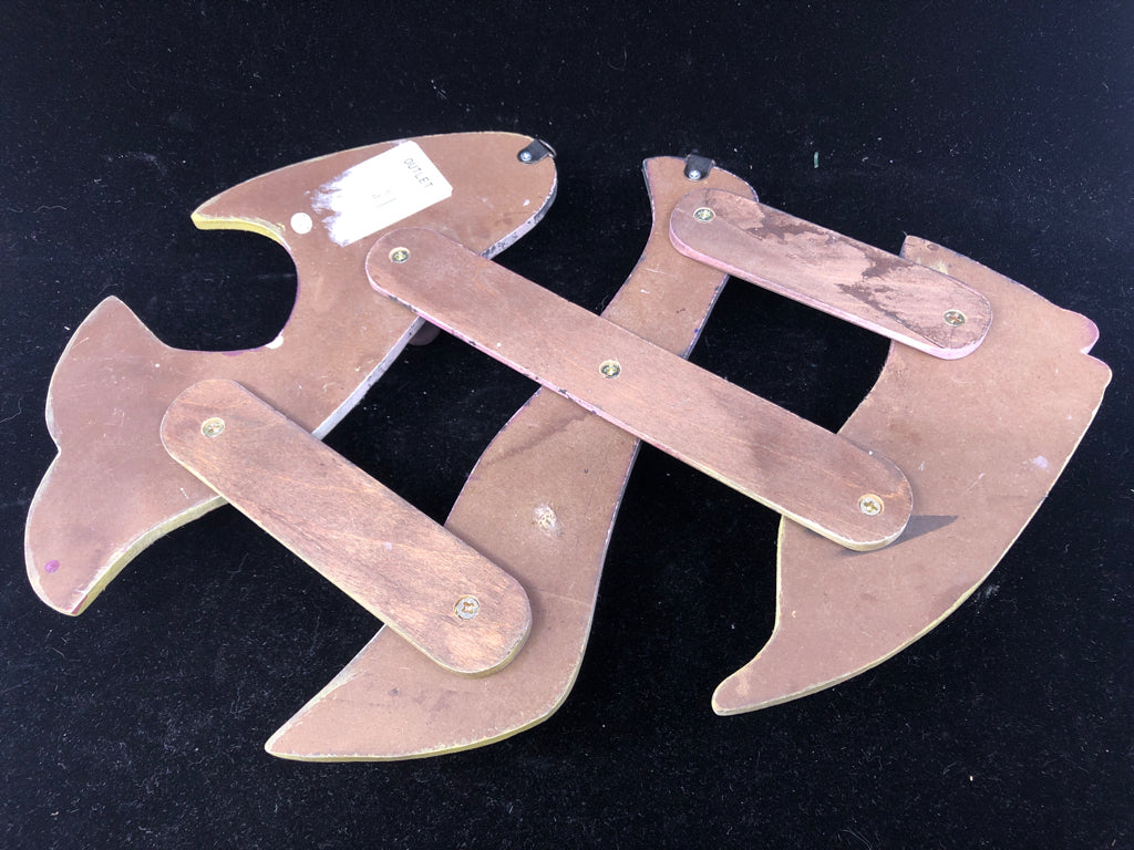 EXPANDABLE FISH HOOK WALL ART.