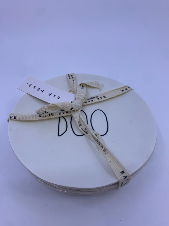 NIP BOO RAE DUNN APPETIZER PLATES.