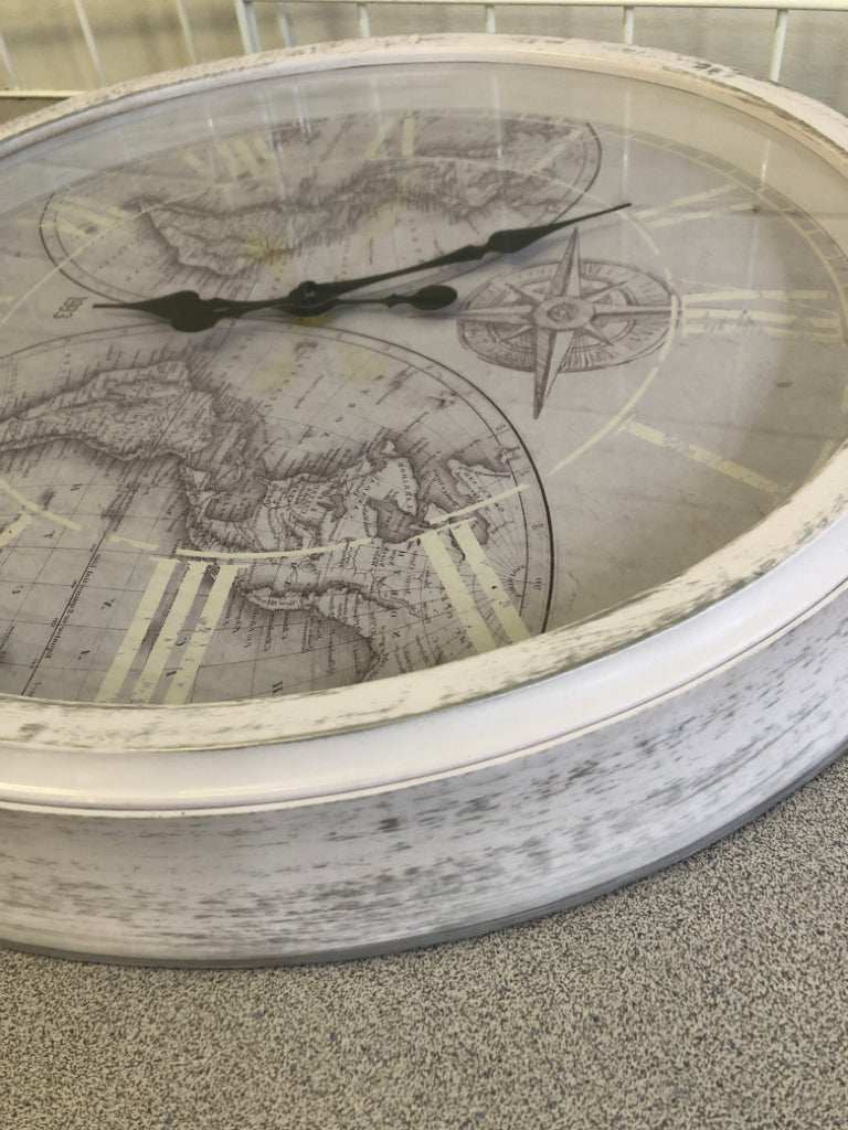 WORLD WALL CLOCK W WHITE FRAME.