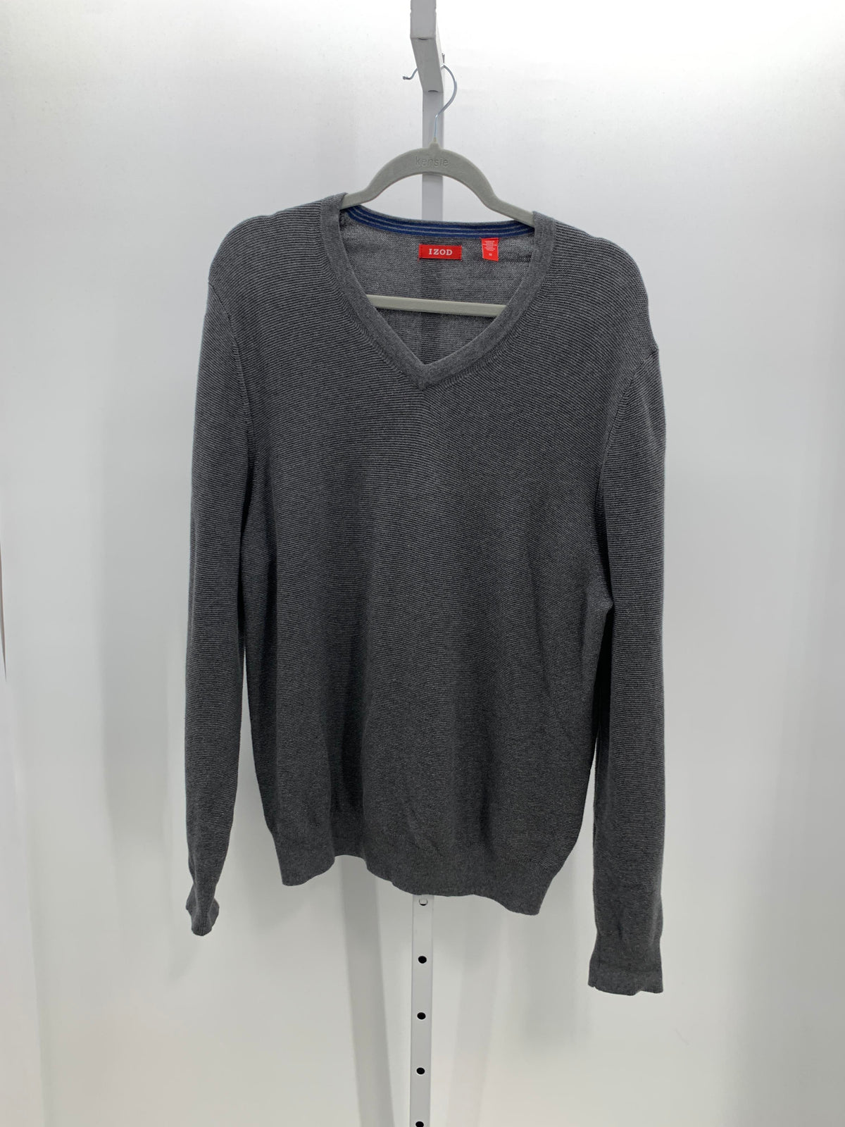 Izod Size Medium Young Men's Long Sleeve Sweater