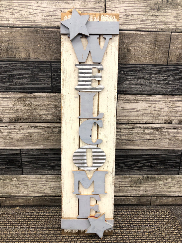 WHITE WOOD GALVANIZED WELCOME HANGING SIGN.