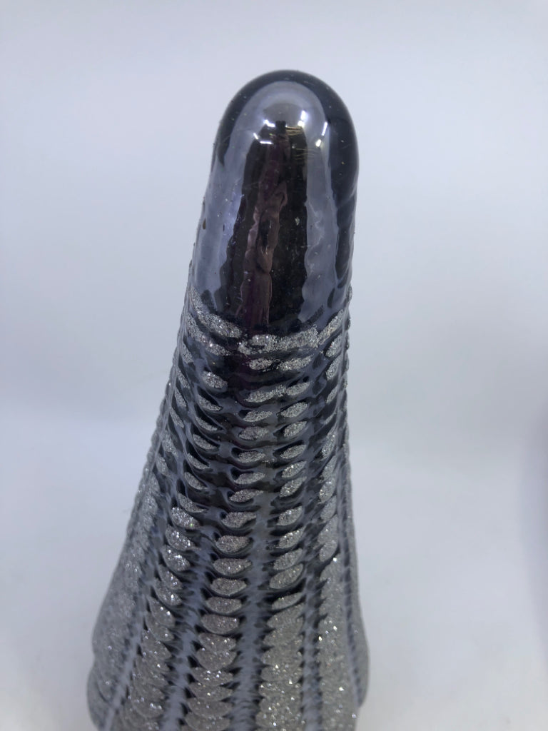 PURPLE GLASS TREE W/GLITTER.