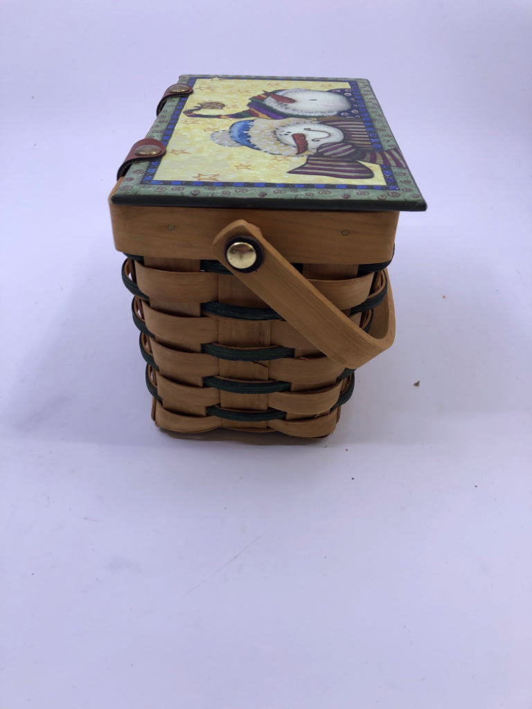 BLONDE & GREEN WEAVE BASKET WITH SNOWMEN LID.