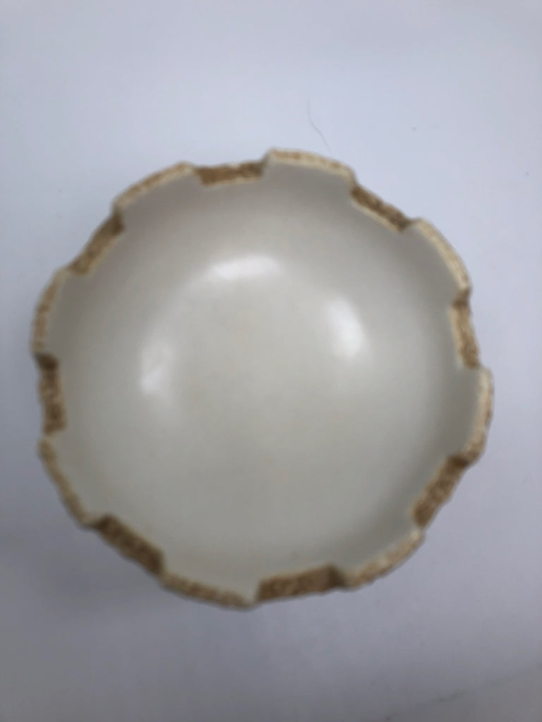 SAND CASTLE TEA LIGHT WAX WARMER.