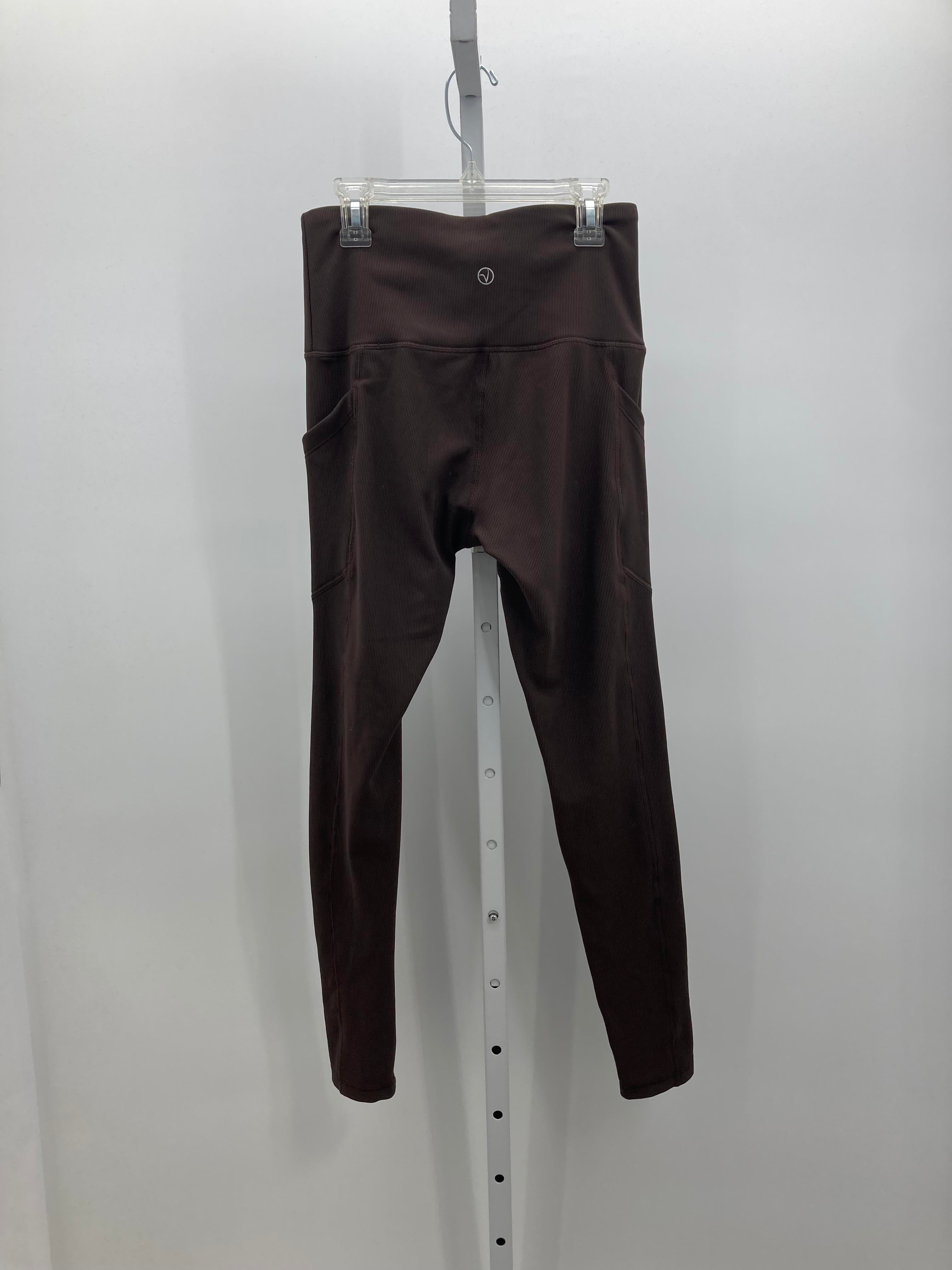 VOGO Size Medium Misses Leggings