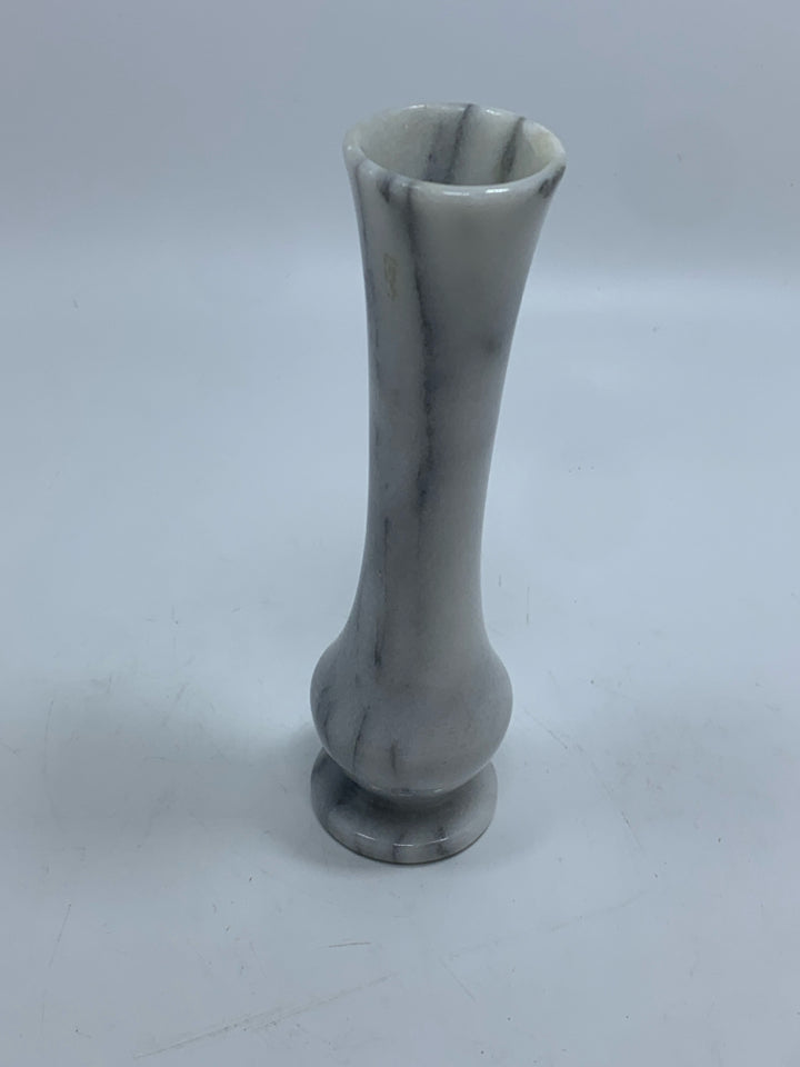 WHITE MARBLE BUD VASE.