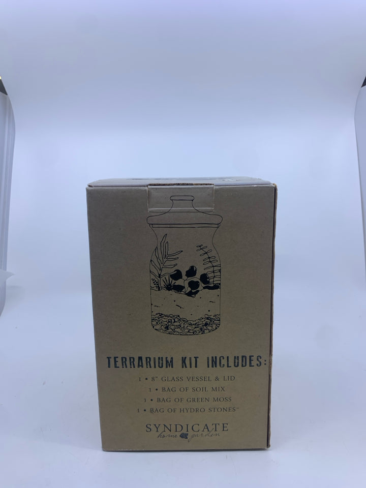 NIB TERRARUIM JAR