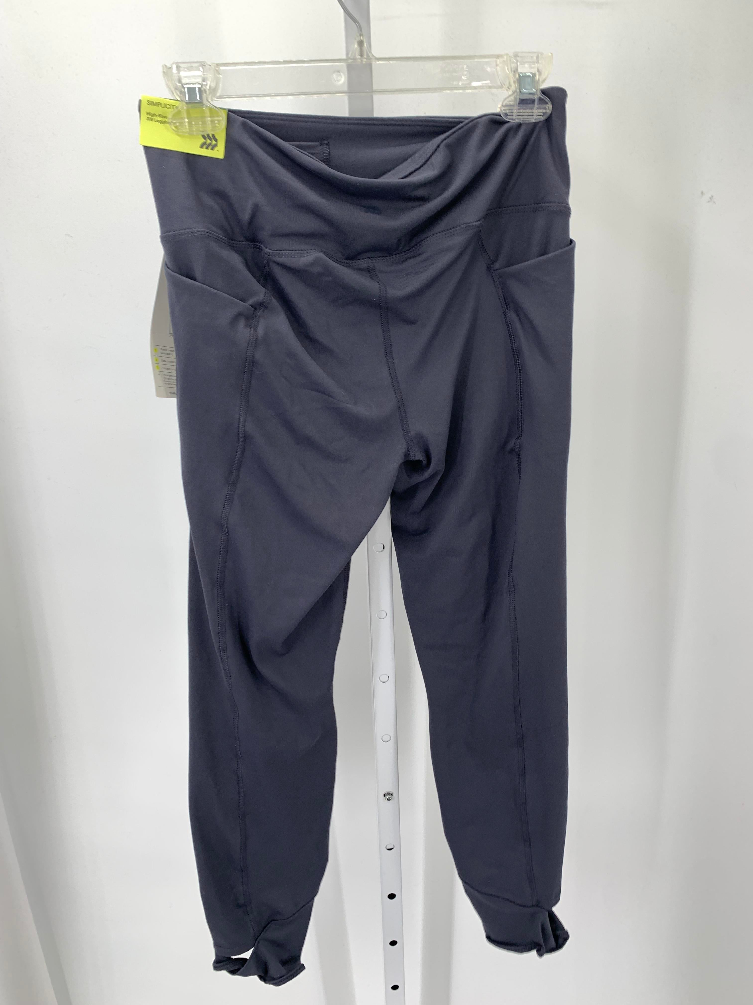 All In Motion Size Medium Misses Leggings